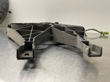 Load image into Gallery viewer, RADIATOR FAN ASSEMBLY Durango 2001 01 2002 02 2003 03 - NW63393
