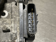 Load image into Gallery viewer, THROTTLE BODY Jaguar X Type 2005 05 2006 06 2007 07 08 - NW178159
