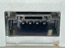 Load image into Gallery viewer, Satellite Radio Receiver Audi S4 TT A4 A6 Allroad 2004 04 2005 05 2006 06 - NW136132

