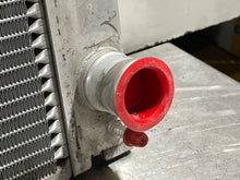 Load image into Gallery viewer, RADIATOR Cooper Mini 1 Paceman Clubman Countryman 07-14 AT - NW132007
