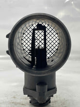 Load image into Gallery viewer, Mass Air Flow Sensor Meter MAF C220 C250D C280 C36 94 95 96 - NW5299
