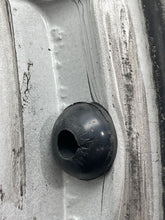 Load image into Gallery viewer, WHEEL Mercedes C220 C280 C230 1994 94 1995 95 96 97 - NW200000
