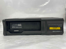 Load image into Gallery viewer, Radio  INFINITI Q45 2001 - NW137143
