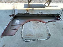 Load image into Gallery viewer, Front Fender Oldsmobile Allante 1991 - NW75789
