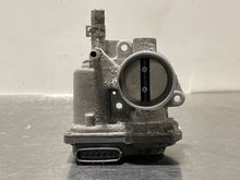 Load image into Gallery viewer, THROTTLE BODY Toyota Prius Prius V 12 13 14 15 16 17 18 - NW178638
