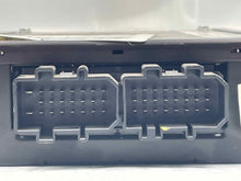 Load image into Gallery viewer, Radio Volkswagen Beetle 2005 - NW7559

