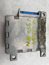 Load image into Gallery viewer, AIR BAG COMPUTER VOLVO 850 1996 97 - NW38955
