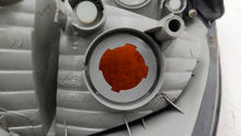 Load image into Gallery viewer, TAIL LIGHT LAMP ASSEMBLY fits Hyundai Santa Fe 01 02 03 04 Left - NW181049
