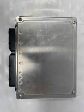 Load image into Gallery viewer, ECU ECM COMPUTER Passat 2004 04 1.8L - NW62809

