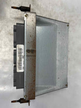 Load image into Gallery viewer, ECU ECM Computer  MOUNTAINEER 2003 - NW58456
