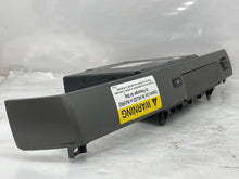 Load image into Gallery viewer, Cd Changer BMW 745i 2002 02 - NW136684
