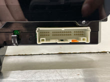 Load image into Gallery viewer, TEMPERATURE CONTROLS Infiniti G35 2006 06 2007 07 - NW100122
