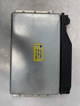 Load image into Gallery viewer, ABS Computer Infiniti G35 2004 04 - NW486383
