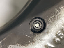 Load image into Gallery viewer, Wheel Rim Volkswagen Rabbit 2009 - NW201679
