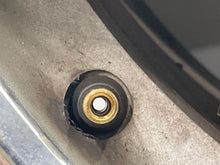 Load image into Gallery viewer, Wheel Rim Cadillac Seville 2000 - NW197023
