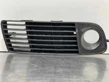 Load image into Gallery viewer, Grille  AUDI A6 2001 - NW98027

