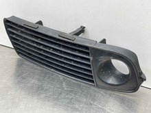 Load image into Gallery viewer, Grille  AUDI A6 2001 - NW98027
