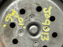 Load image into Gallery viewer, RADIATOR FAN ASSEMBLY Audi A4 A6 2000 00 2001 01 02 2.8 - NW63658
