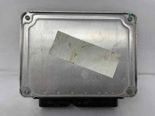 Load image into Gallery viewer, ECU ECM COMPUTER Volkswagen 2004 04 Auto 2.0L - NW531871
