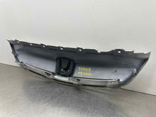 Load image into Gallery viewer, GRILLE Honda Civic 2004 04 2005 05 Sedan Hybrid - NW98382
