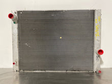 Load image into Gallery viewer, RADIATOR BMW 750i 760i 2006 06 2007 07 2008 08 - NW132033
