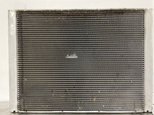 Load image into Gallery viewer, RADIATOR BMW 750i 760i 2006 06 2007 07 2008 08 - NW132033
