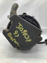 Load image into Gallery viewer, AIR INJECTION PUMP SMOG Porsche Boxster 1997 97 - NW8239
