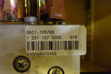 Load image into Gallery viewer, CONVERTIBLE TOP MOTOR Saab 9-3 04 05 06 07 08 09 10 - NW50235
