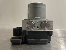 Load image into Gallery viewer, ABS ANTI-LOCK BRAKE PUMP Kia Soul 2014 14 2015 15 - NW1748

