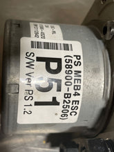 Load image into Gallery viewer, ABS ANTI-LOCK BRAKE PUMP Kia Soul 2014 14 2015 15 - NW1748
