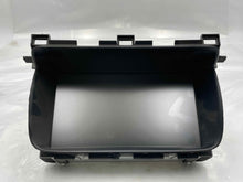 Load image into Gallery viewer, Navigation Player Acura RL 07 08 09 10 11 12 - NW104648
