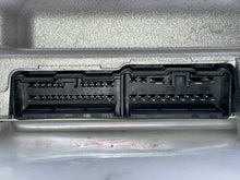Load image into Gallery viewer, RADIO AMPLIFIER Infiniti M35 M45 2006 06 2007 07 - NW137097
