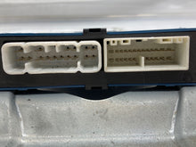 Load image into Gallery viewer, Computer Toyota MR2 2001 - NW38222
