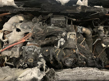 Load image into Gallery viewer, Engine Motor  SILVERADO 3500 PICKUP 2018 - DG78244
