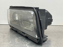 Load image into Gallery viewer, HEADLIGHT LAMP ASSEMBLY BMW 740i 740il 750il 95 96 97 98 Right - NW102661
