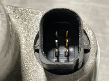 Load image into Gallery viewer, THROTTLE BODY Magnum 300 2005 05 - NW177367
