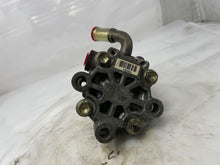 Load image into Gallery viewer, Power Steering Pump Dodge 300C 2005 - NW162620
