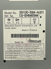 Load image into Gallery viewer, RADIO Honda CR-V 2005 05 2006 06 - NW137687

