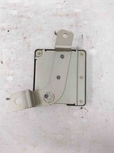 Load image into Gallery viewer, TRANSFER CASE CONTROL MODULE COMPUTER M35 M45 06 07 08 - NW31501
