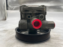 Load image into Gallery viewer, Power Steering Pump Dodge Caliber 2007 - NW162641
