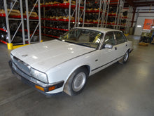 Load image into Gallery viewer, AUTOMATIC TRANSMISSION Jaguar XJ6 1993 93 1994 94 - NW183885
