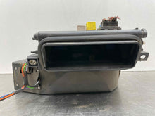 Load image into Gallery viewer, HEATER BLOWER MOTOR XJ12 XJ6 1993 93 Right - NW23456
