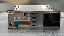 Load image into Gallery viewer, Radio  EXPEDITION 2000 - NW135001
