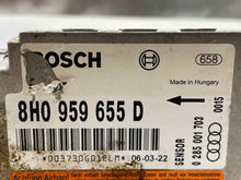 Load image into Gallery viewer, Air Bag Computer Audi A4 S4 2004 04 2005 05 2006 06 - NW28303
