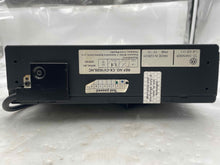 Load image into Gallery viewer, CD Changer Touareg Jetta Golf 2002 02 2003 03 2004 04 05 06 07 08 09 10 - NW140246
