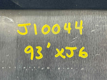 Load image into Gallery viewer, BODY CONTROL MODULE XJ12 XJ6 1993 93 1994 94 - NW33251
