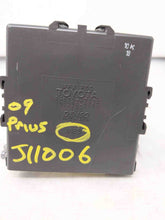 Load image into Gallery viewer, Power supply computer Toyota Prius 2005 05 2006 06 2007 07 2008 08 2009 09 - NW38339
