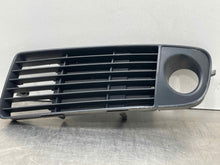Load image into Gallery viewer, Grille  AUDI A6 2000 - NW98018
