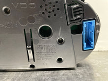 Load image into Gallery viewer, Speedometer Cluster Passat 1998 98 1999 99 Auto - NW162231
