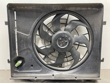 Load image into Gallery viewer, RADIATOR FAN ASSEMBLY Hyundai Elantra 2007 07 2008 08 2009 09 10 11 12 - NW63947
